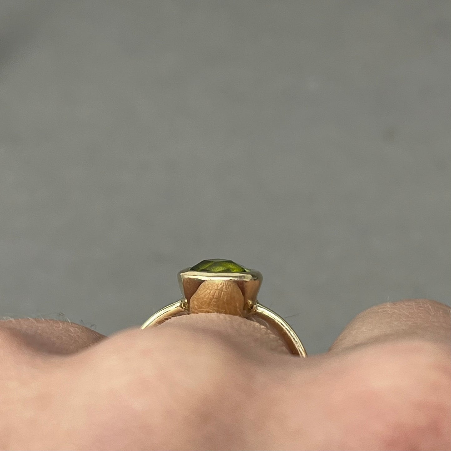 gold peridot cocktail ring